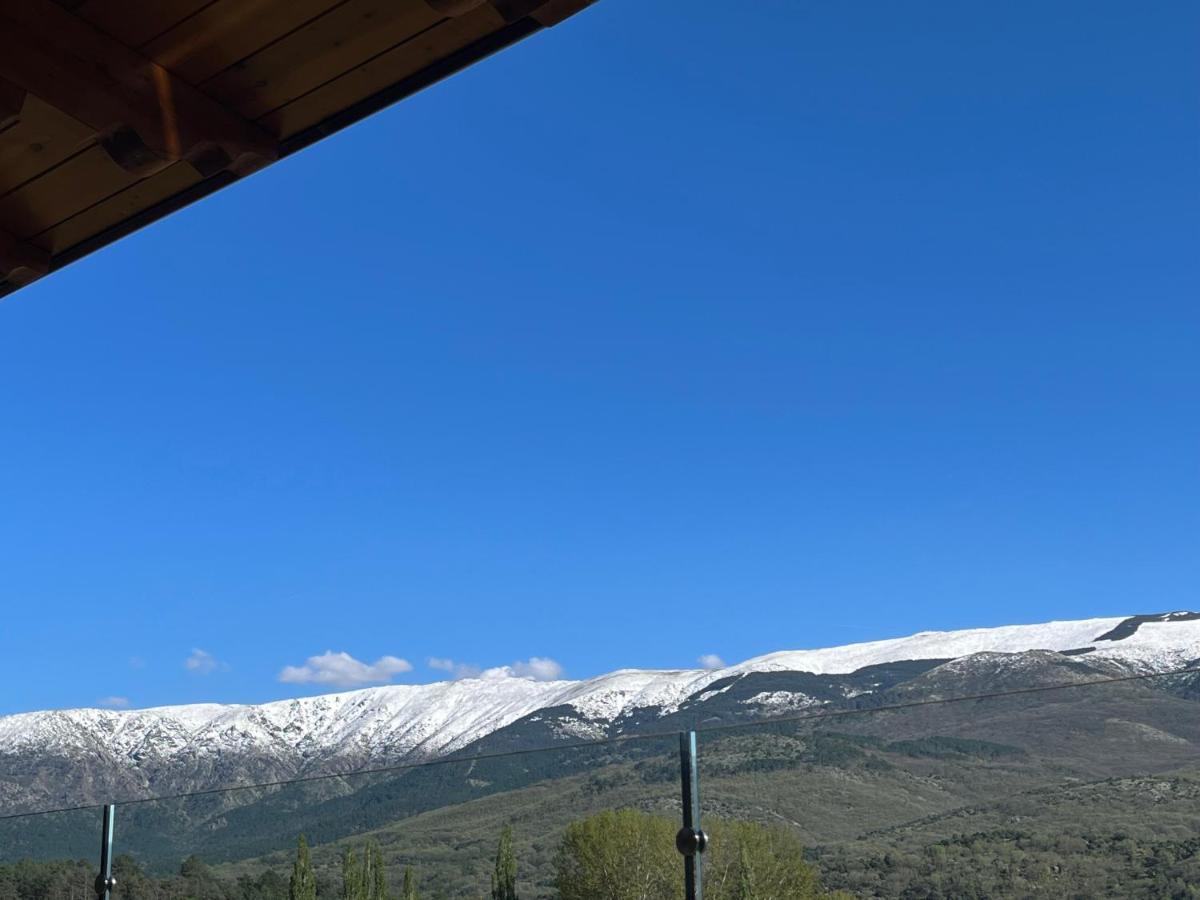 شقة El Mirador De Gredos 3 نافالوينغا المظهر الخارجي الصورة